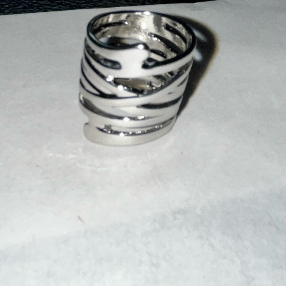 Vintage Punk Ring !! Silver Wrap Solid Metal. SZ- 5 New! - Picture 7 of 8
